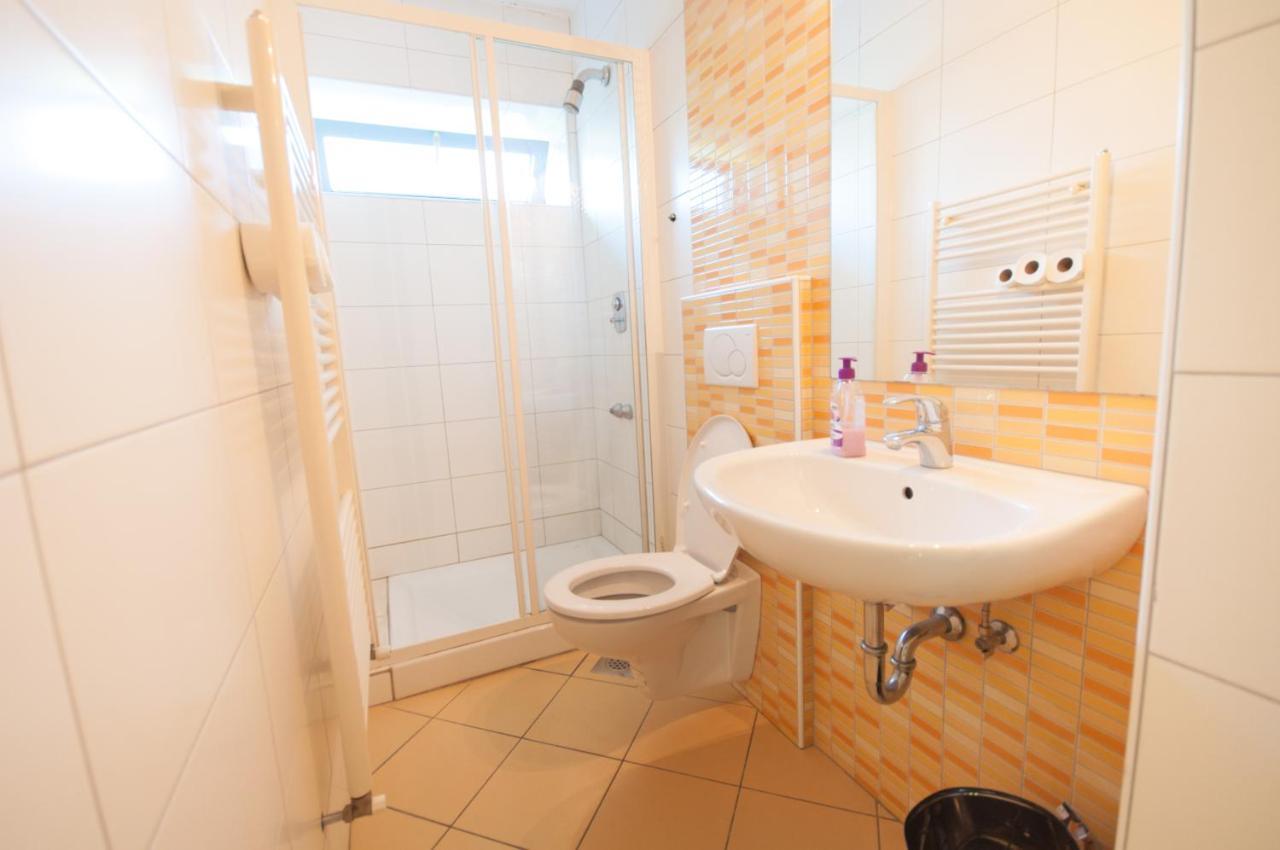 Simbol Rooms With Free Private Parking リュブリャナ 部屋 写真