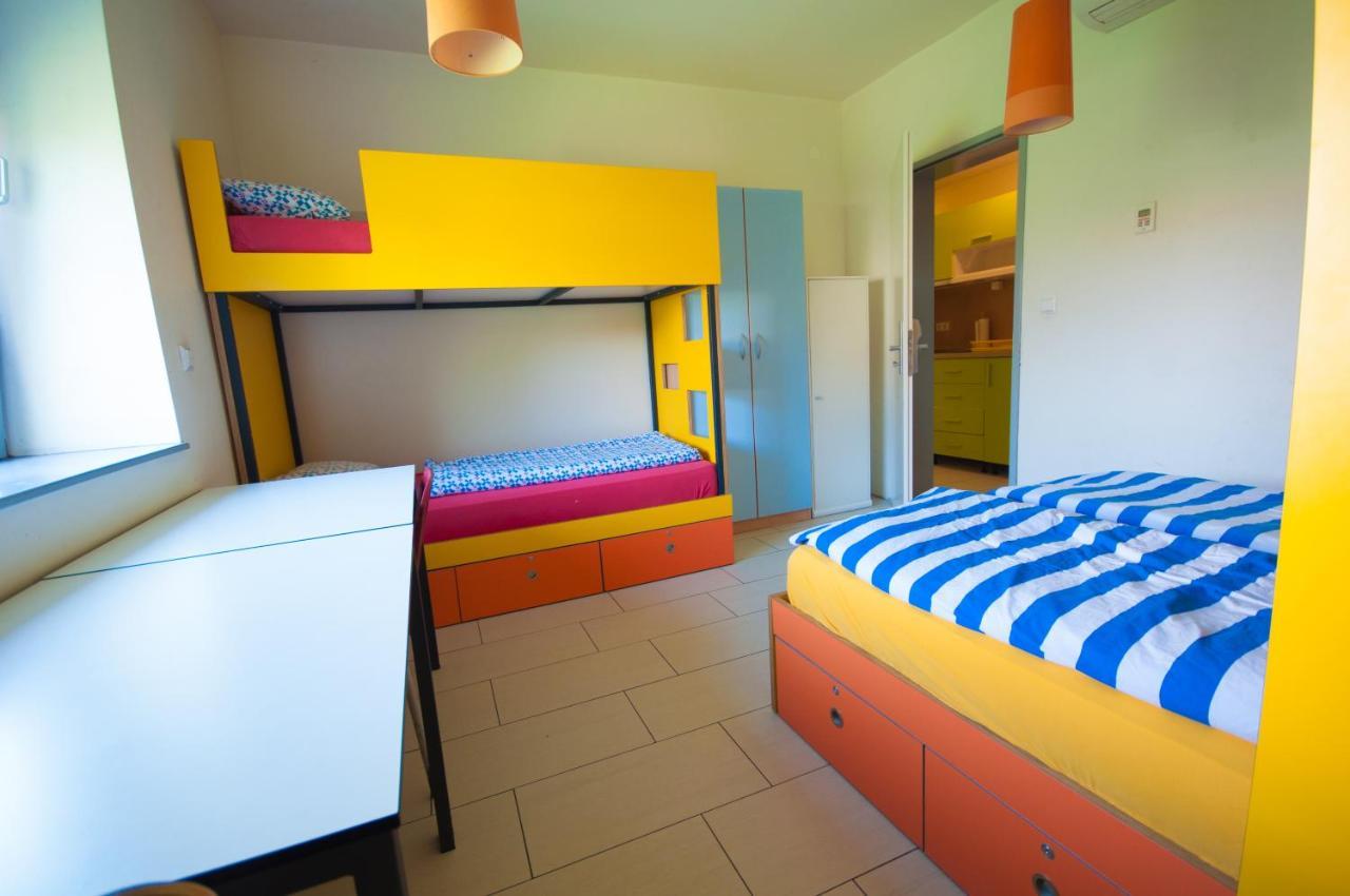Simbol Rooms With Free Private Parking リュブリャナ 部屋 写真